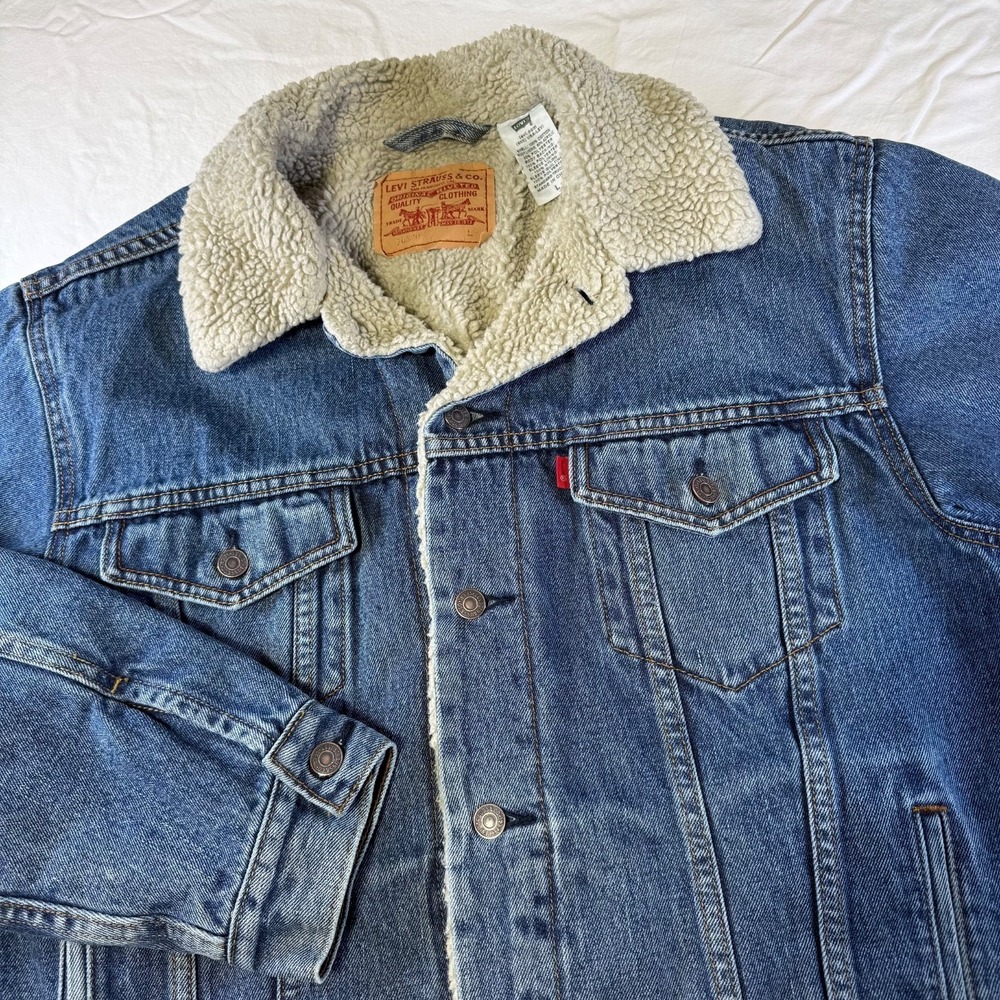 Levis‎ Sherpa Lined Denim Jacket Standard Trucker Men's Size Large 70520-3790